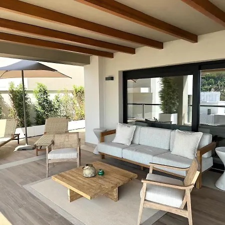 New Modern 3 Bedrooms With Ocean Views Марбелья