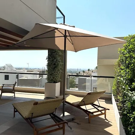 Апартаменты New Modern 3 Bedrooms With Ocean Views *