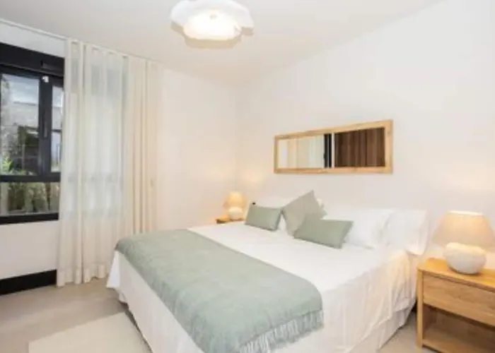 New Modern 3 Bedrooms With Ocean Views * 마르베야